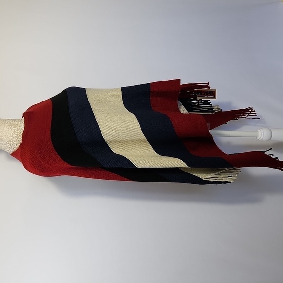 Lava Accessories Women's Knit Colorblock Stripe Metallic Thread Poncho Shawl OS - Picture 5 of 11